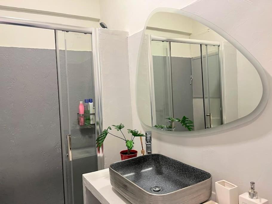 2Bdr Boutique Full Apt In Plaka Atina Dış mekan fotoğraf
